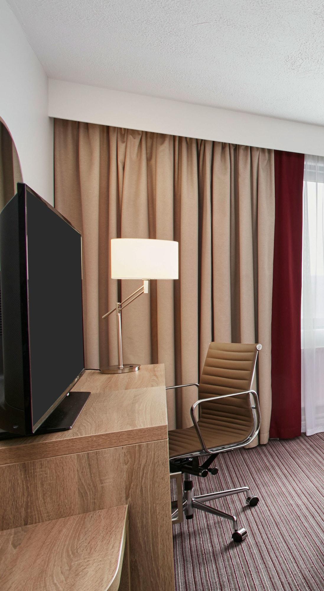 Hilton Garden Centre 4* Dublín